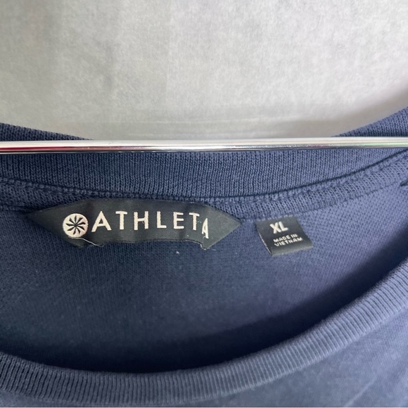 Athleta XL SERENITY CRISS CROSS SWEATSHIRT blue - Picture 5 of 6